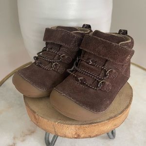 Stride Rite | Blake | Toddler Suede Leather Bootie | Size 5W